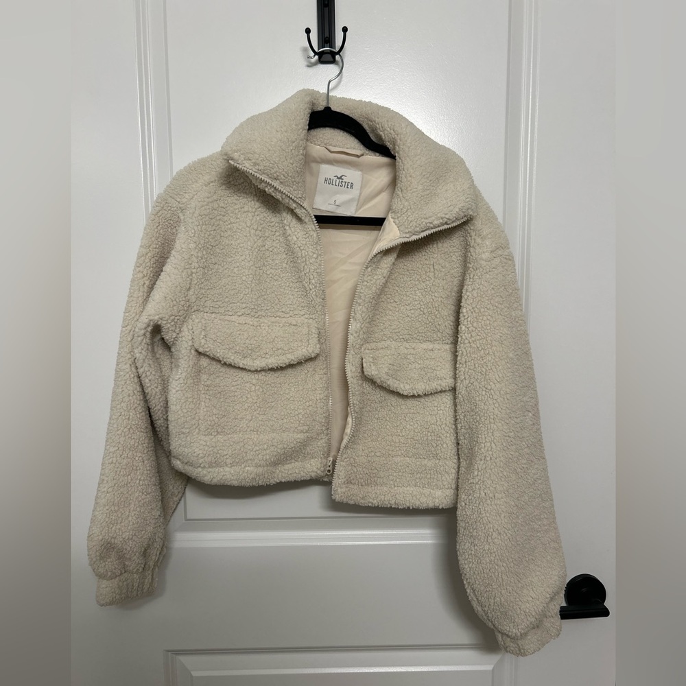 Hollister Women's Off-White Teddy Jacket
